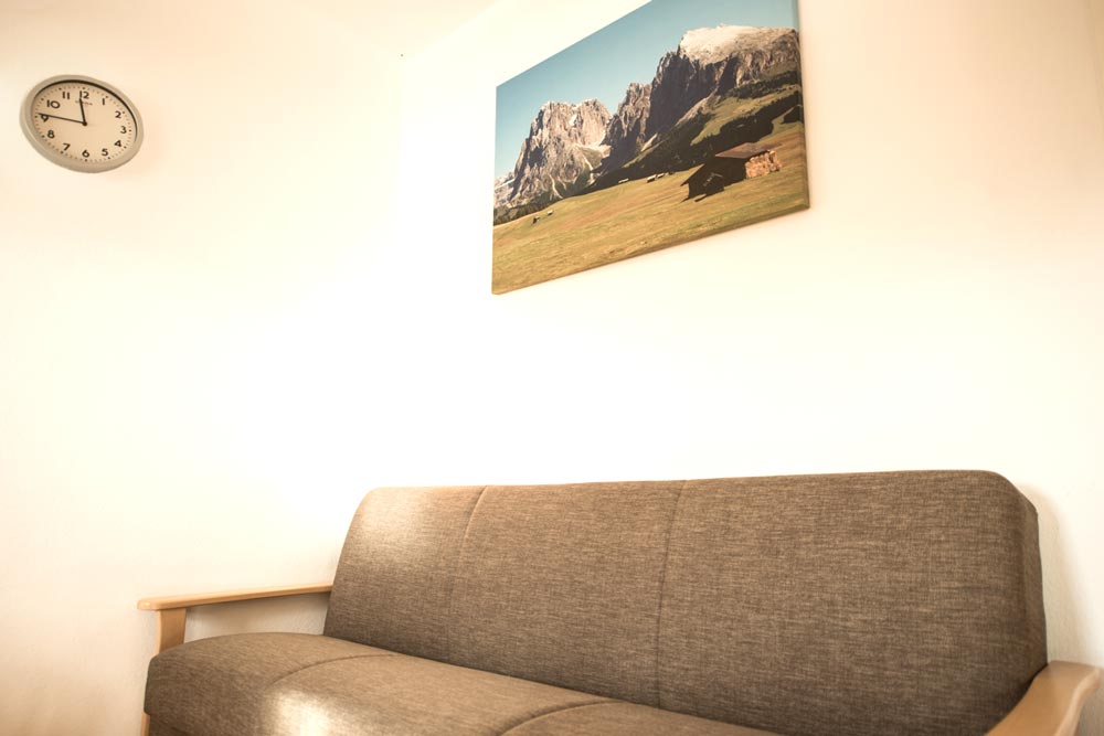 Vacation apartment in Fiè allo Sciliar, Bolzano, sofa