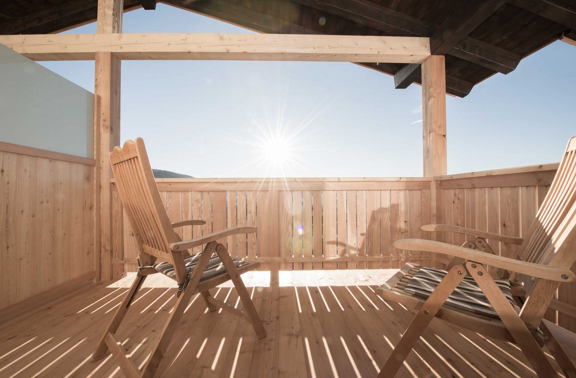 Sonnenschein auf dem Balkon